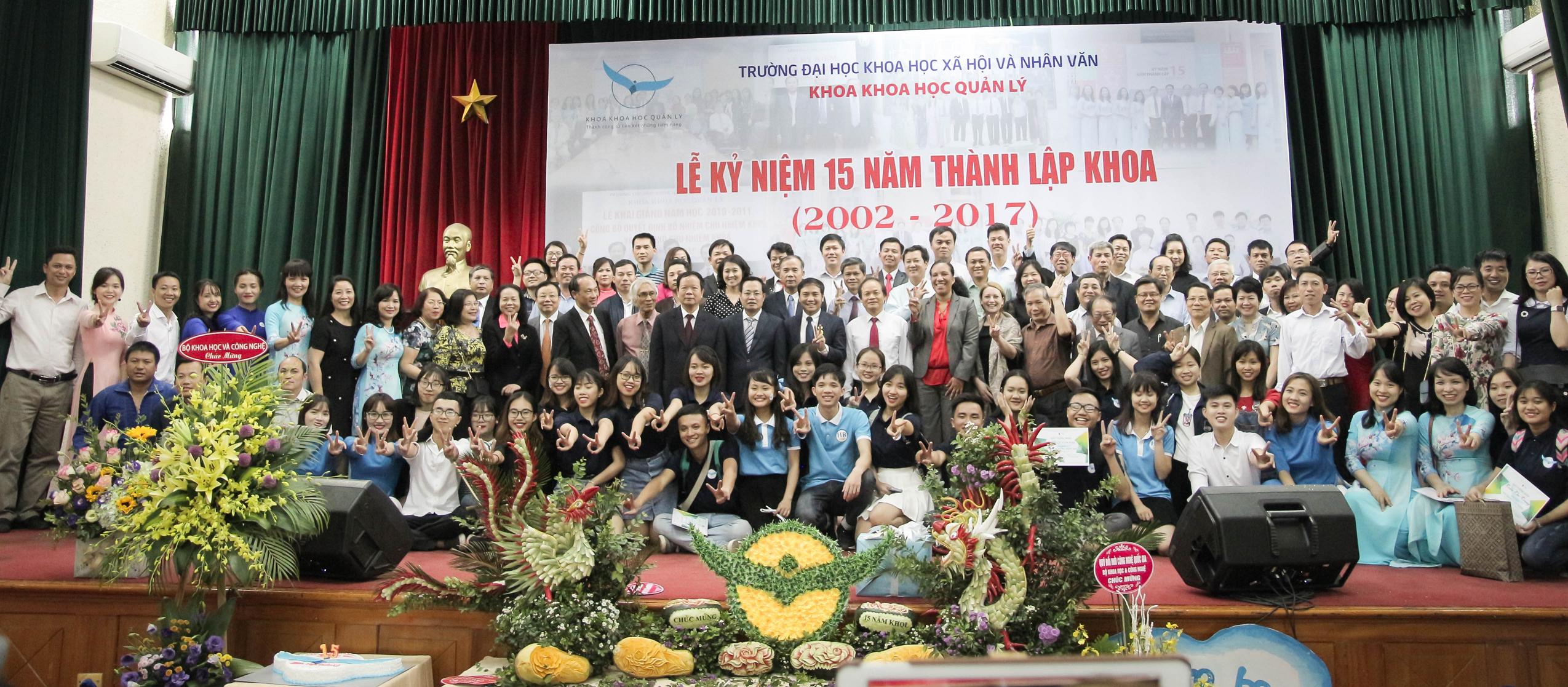 Lễ kỷ niệm 15 năm thành lập Khoa Khoa học Quản lý (2002 - 2017)